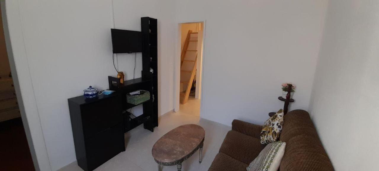 Moradia Em Vila Da Cidade Villa Lisbona Esterno foto